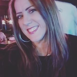 Meet your Posher, Pam